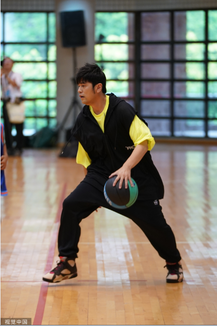 包含电竞锦标赛掀起高潮，闽南旋风队淘汰对手岭东麒麟队，战至最后一刻——团队防守值得称道的词条乐鱼体育在线登陆