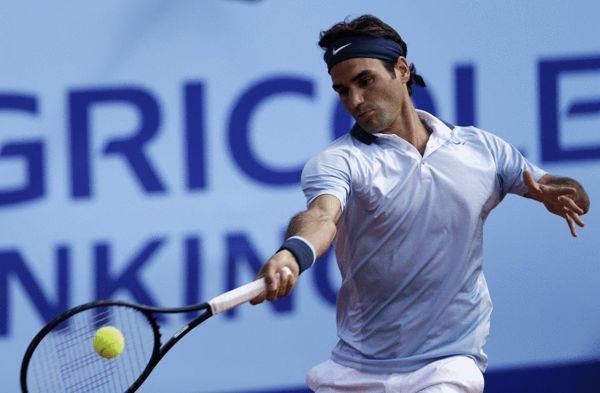 费德勒遭遇七连败，加拿大队教练面临压力！(费德勒宣布六月回归 将战斯图加特草地赛为温网热身)乐鱼体育入口