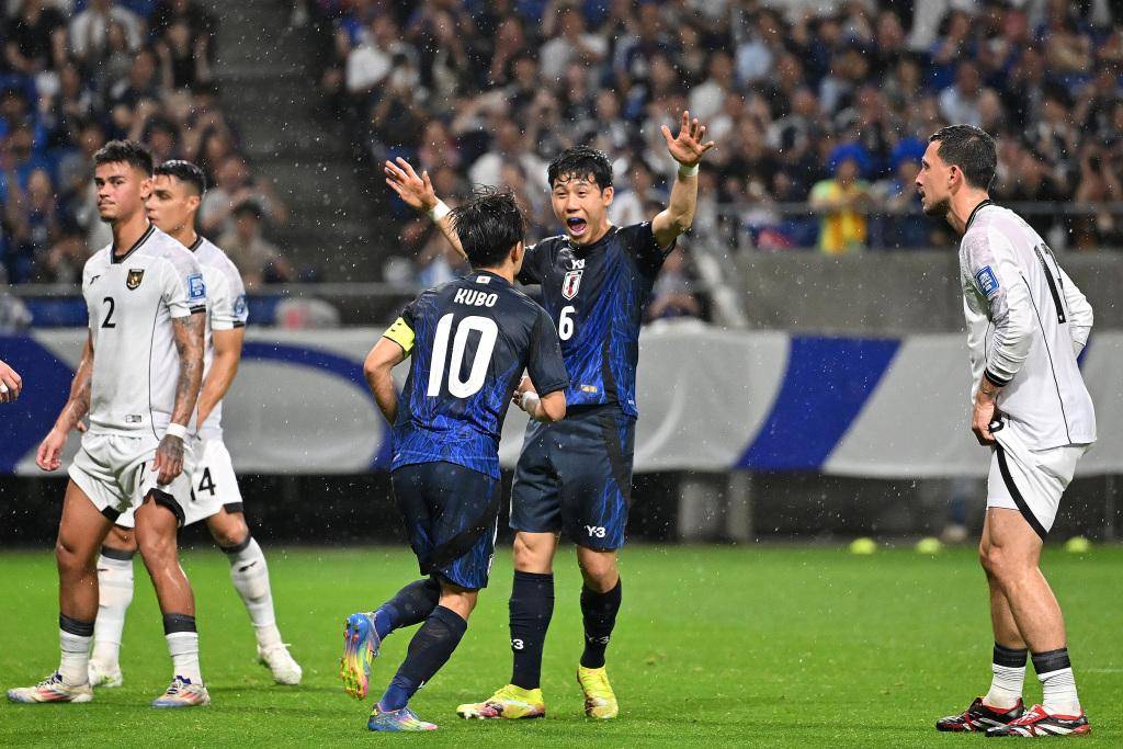 关于冲刺阶段足总杯焦点战；达拉斯独行侠远射贴柱；悬念犹存；资深球员宣示担当的信息乐鱼体育娱乐